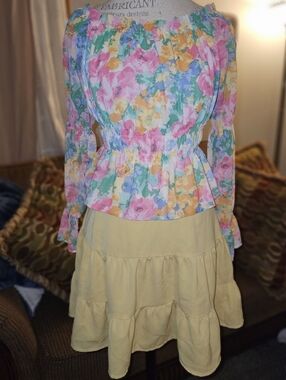 Pastel Floral Peplum Blouse And Skirt
